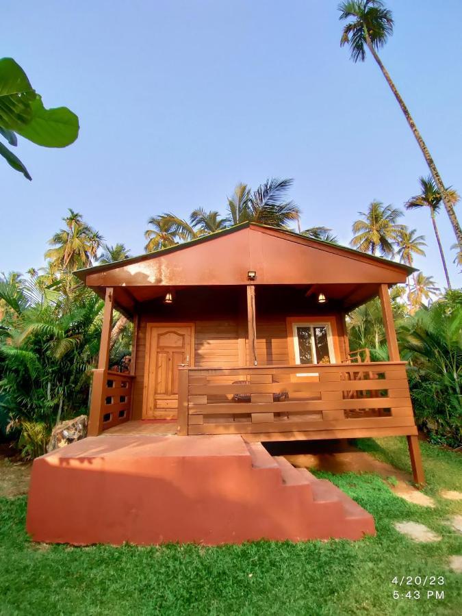 Tranquil Beach Resort Harihareshwar Extérieur photo