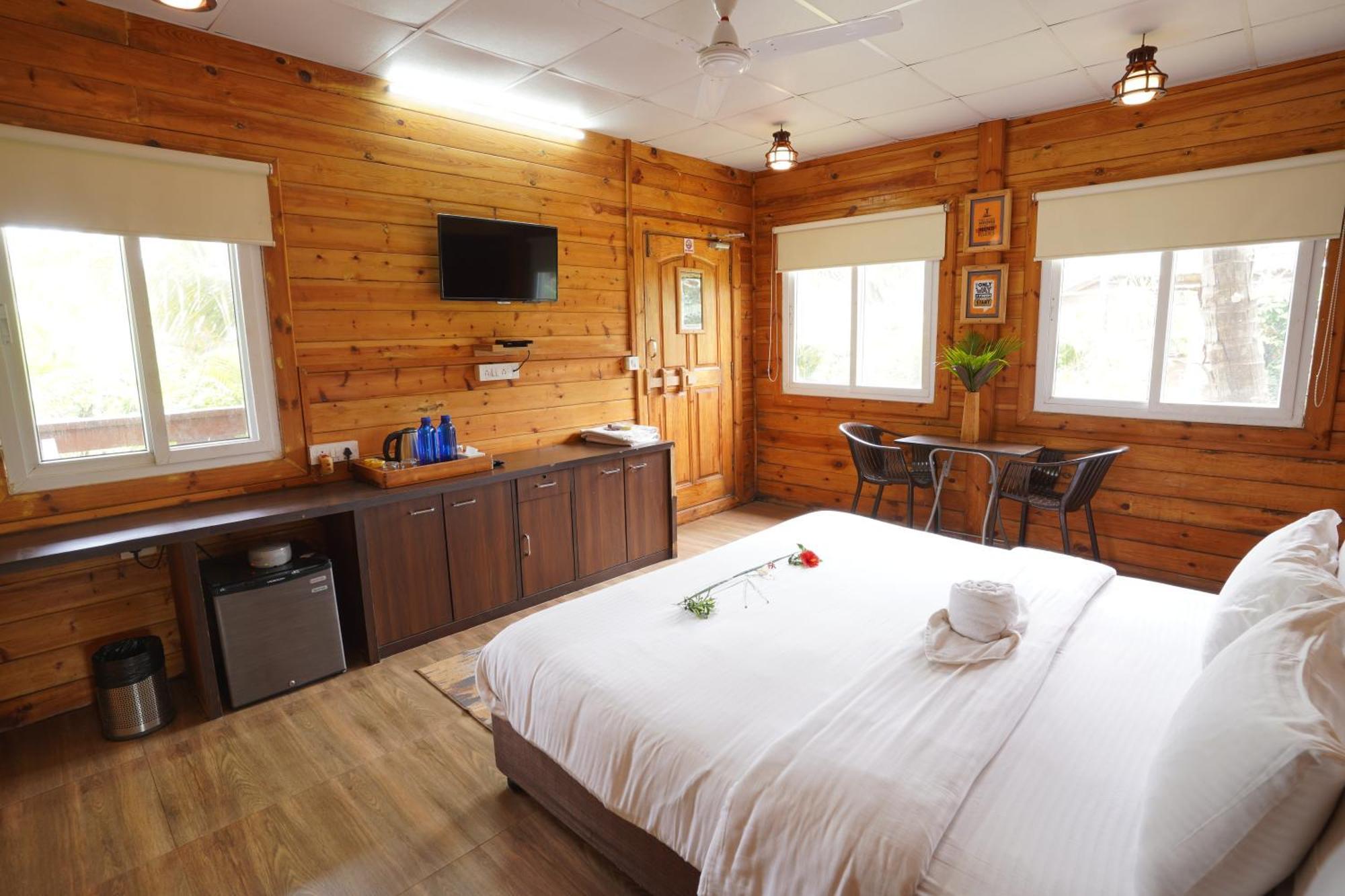 Tranquil Beach Resort Harihareshwar Extérieur photo