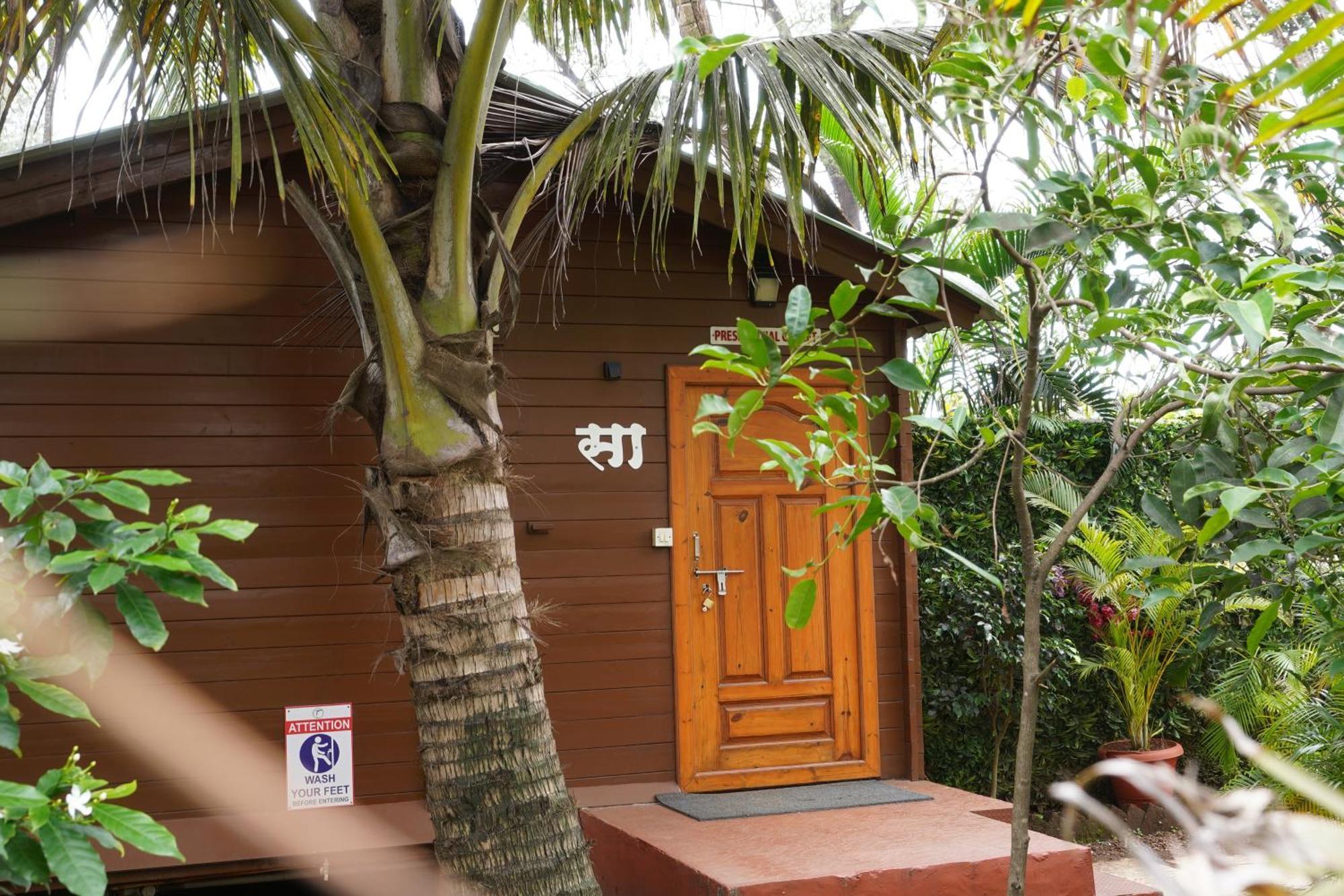 Tranquil Beach Resort Harihareshwar Extérieur photo