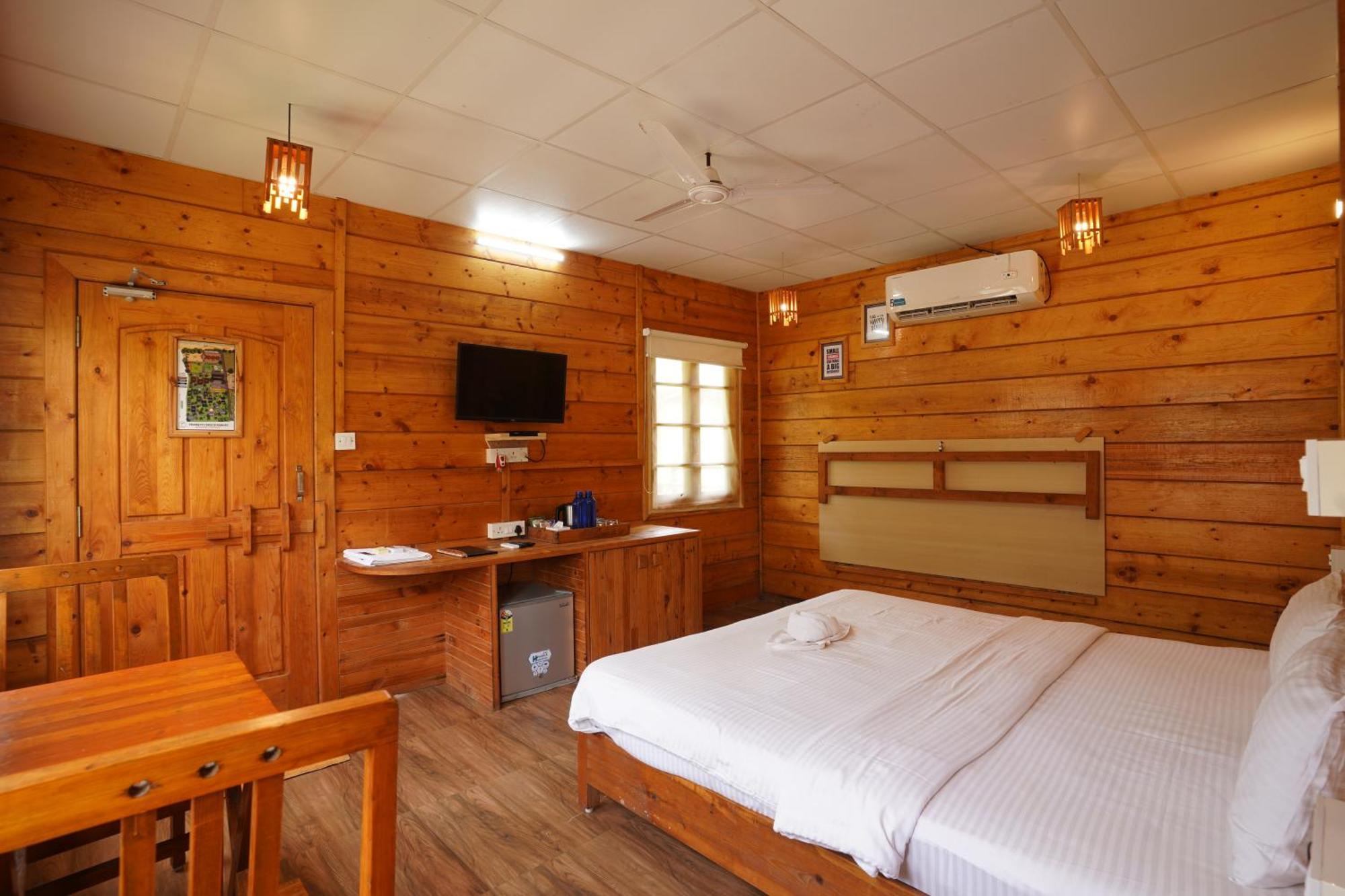 Tranquil Beach Resort Harihareshwar Extérieur photo