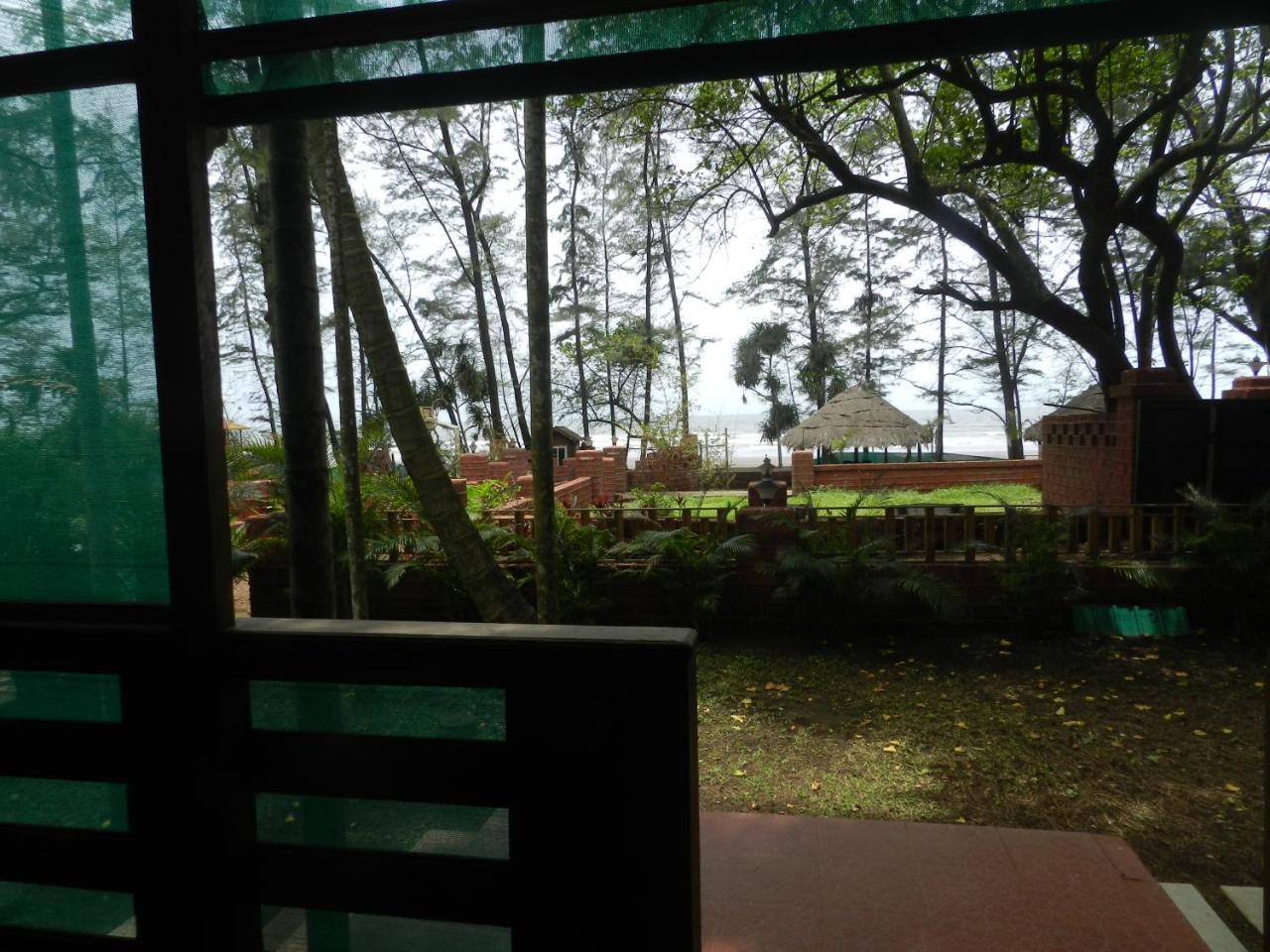 Tranquil Beach Resort Harihareshwar Extérieur photo